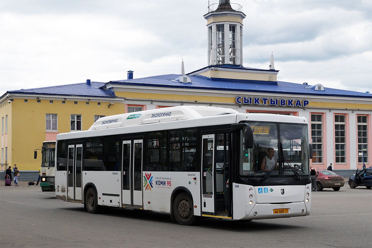 Маршрутка ухта сыктывкар. Автобус сыктывкар. 18 автобус сыктывкар. Автобус эжва. Автобус сыктывкар эжва.