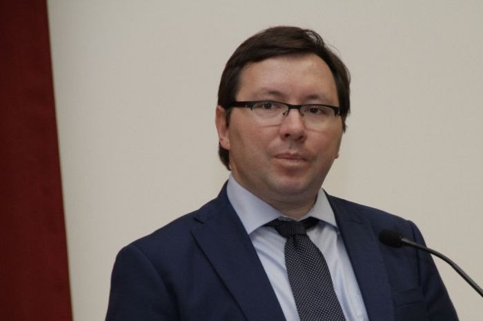 Бездействие Глаголева и рассеянный склероз   Фармкомпания &laquo;Биокад&raquo; подала иск в арбитражный суд в отношении заместителя главы Минздрава Сергея Глаголева из-за его бездействия, следует из картотеки арб